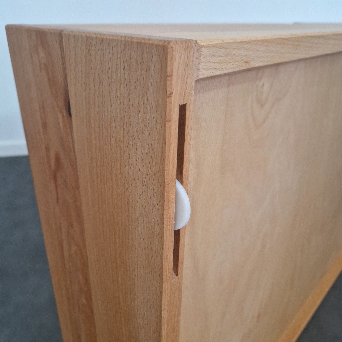Detailansicht der Rollen des Bettkasten