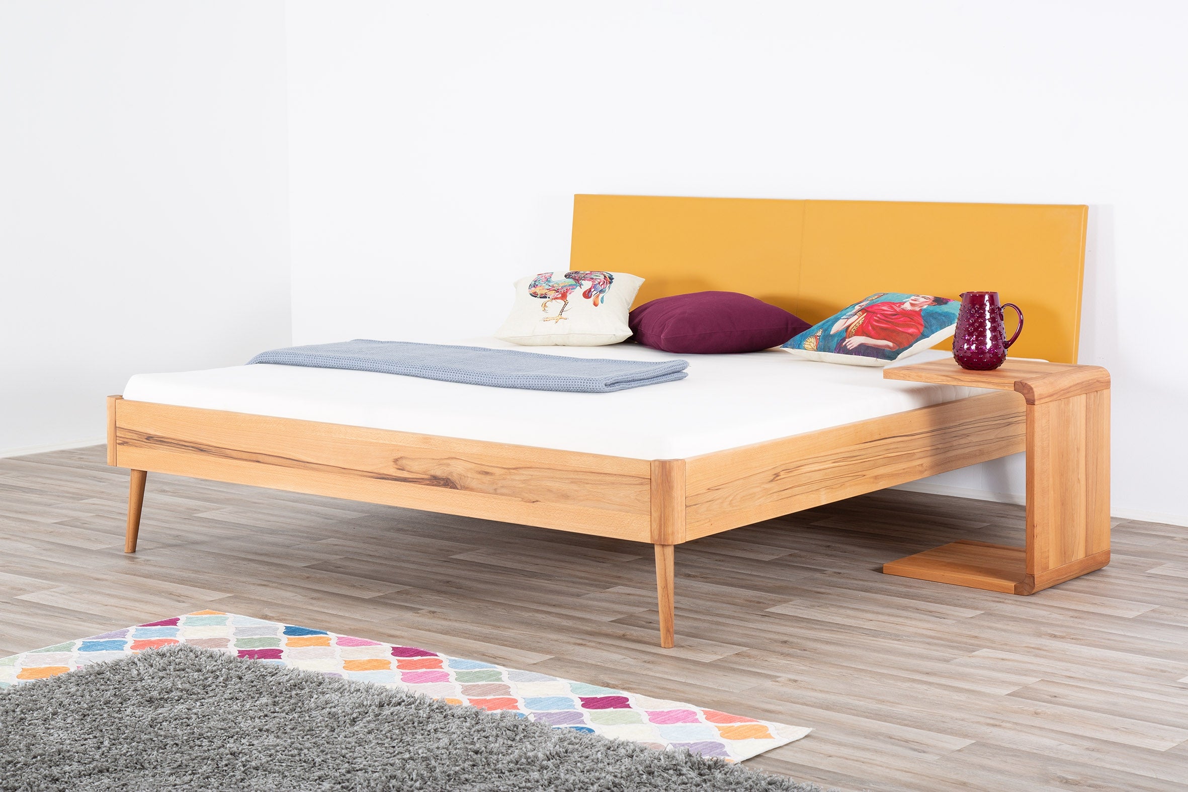 PRINA PREMIUM Massivholzbett, Lederlehne