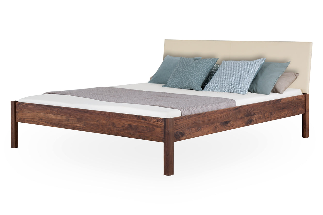 TOBA PREMIUM Massivholzbett, metallfrei, Lederlehne