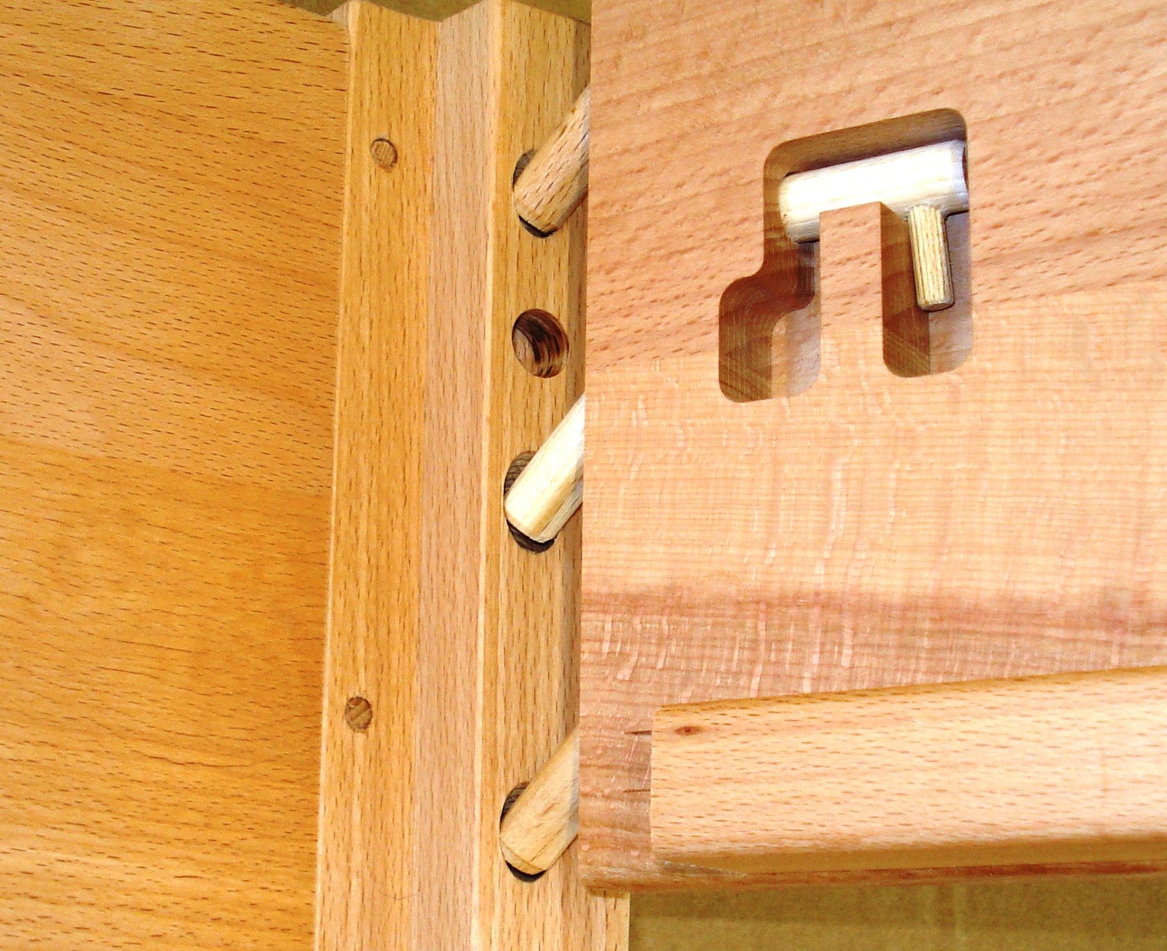 TOBA 01 Massivholzbett, metallfrei, rechteckige Lehne