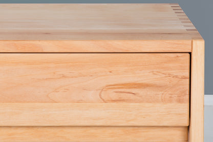 Detailansicht der Schublade von Nachttisch Ainu