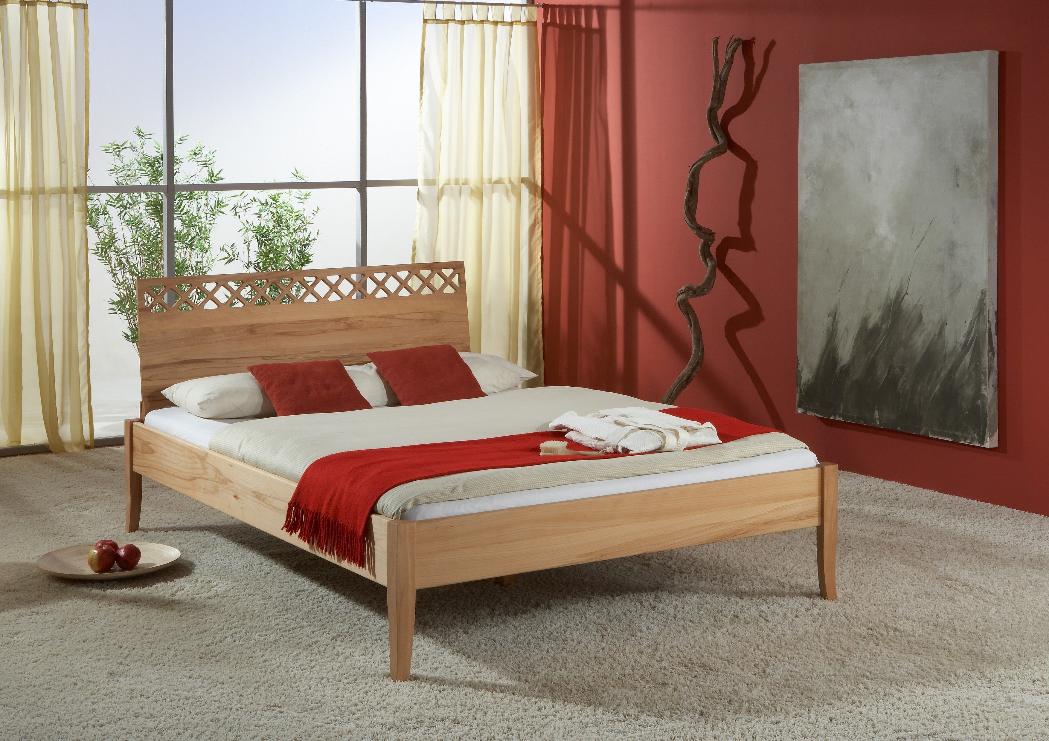 PAEZ 06 Massivholzbett, metallfrei, orientalisches Kopfteil
