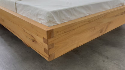 AJURU 1/1 Massivholzbett